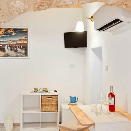 San Nicola Clemente Private Room Bari Exterior foto