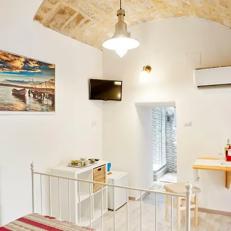 San Nicola Clemente Private Room Bari Exterior foto