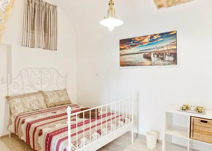 San Nicola Clemente Private Room